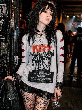 Gray Long Sleeve KISS Concert Tee